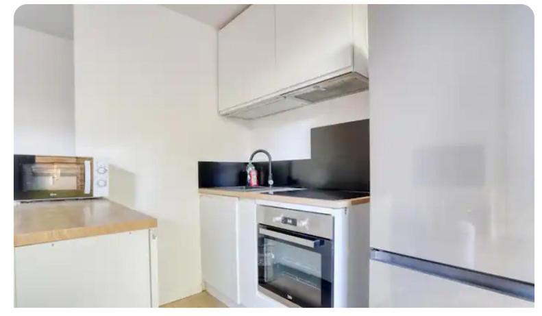 Comme Chez Vous Appartement 2 Chambres Nanterre Eksteriør billede